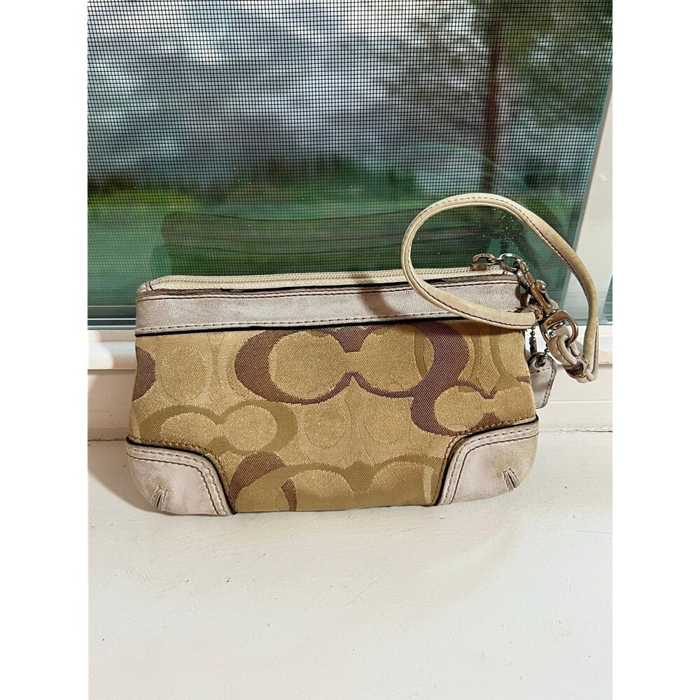 Vintage Coach Y2K Tan and Cream Canvas and Leather Wristlet Wallet - Picture 10 of 10